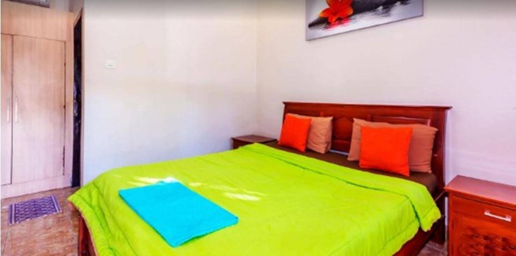Karana Residence Kuta Lombok Kültér fotó